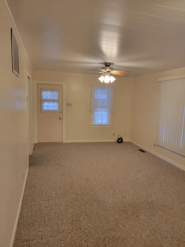 210 School Street, Martensdale, IA 50160 - Image #3