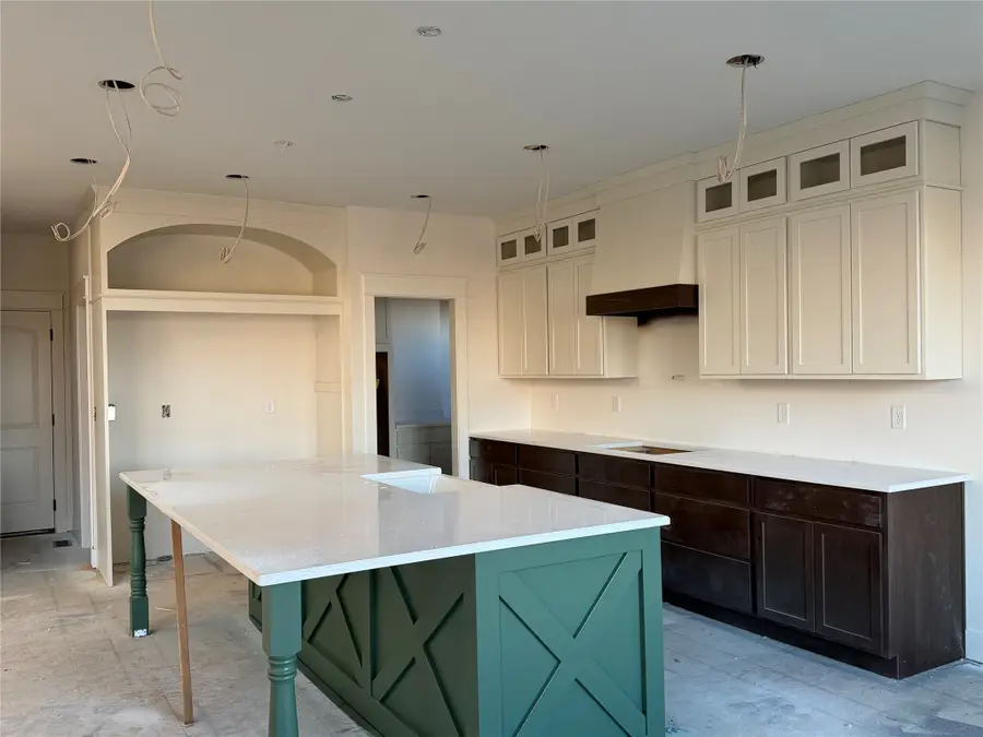 366 Napoli Avenue, West Des Moines, IA 50266 - #2