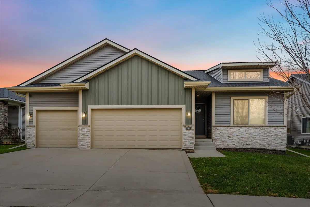 1324 Tuscany Drive Se, Altoona, IA 50009 - Image #1