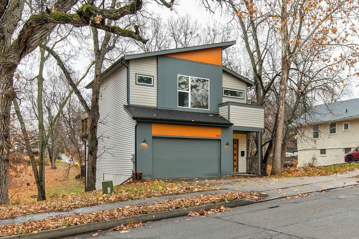 1601 32nd Street, Des Moines, IA 50311 - Image #1