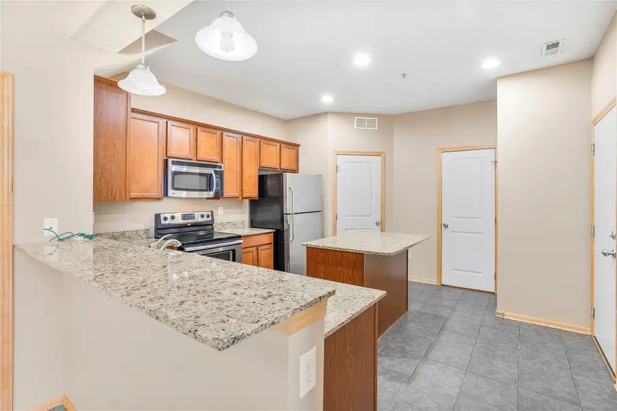 560 85th Street, West Des Moines, IA 50266 - Image #2