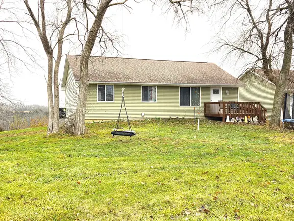 21779 120th Avenue, Indianola, IA 50125