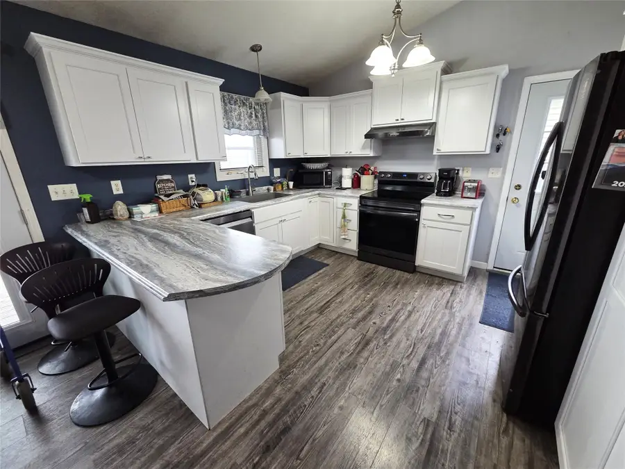 21779 120th Avenue, Indianola, IA 50125 - Image #2