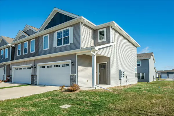 3201 NW Linwood Lane, Ankeny, IA 50023