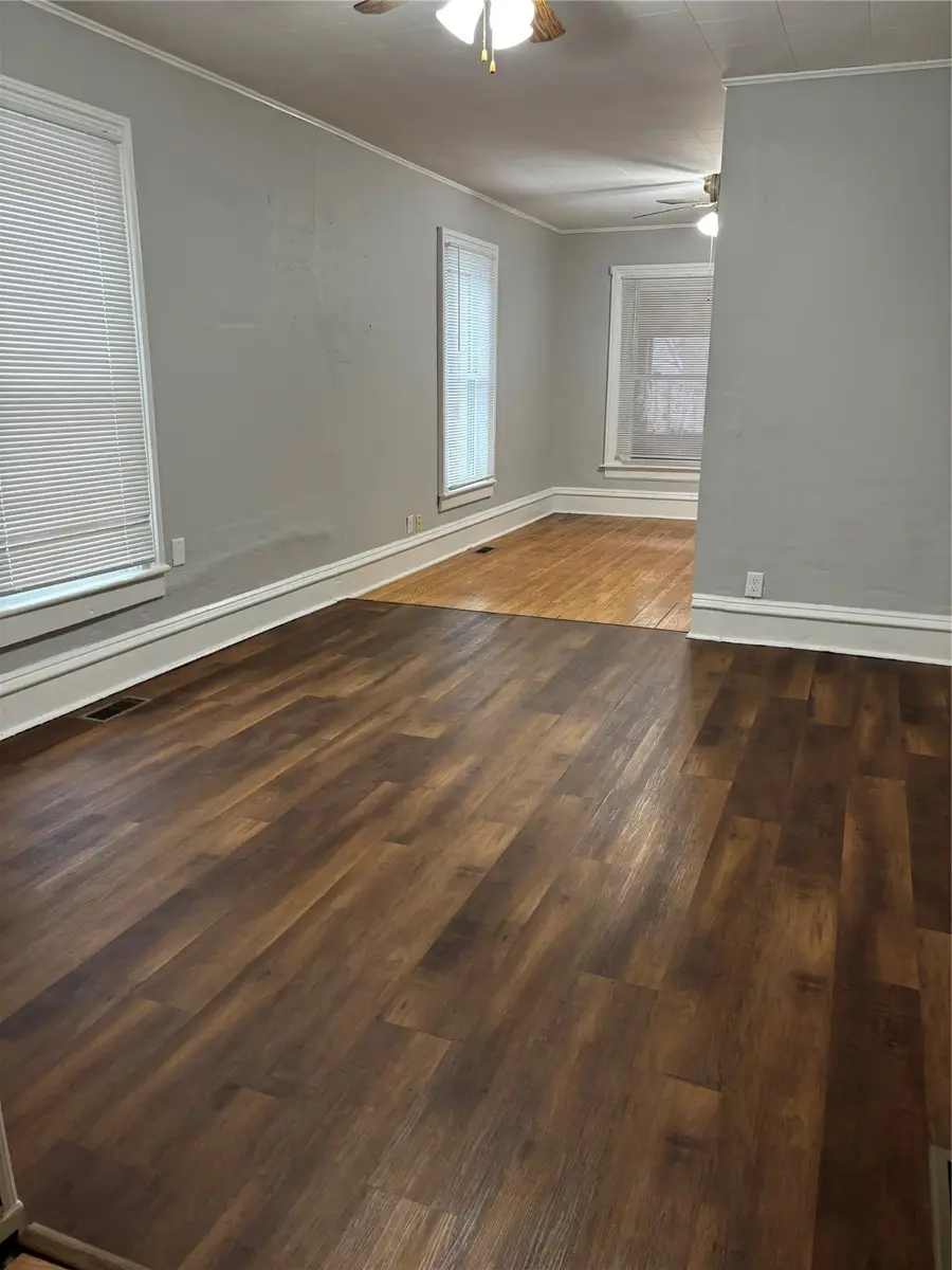 405 S Vine Street, Creston, IA 50801 - Image #3