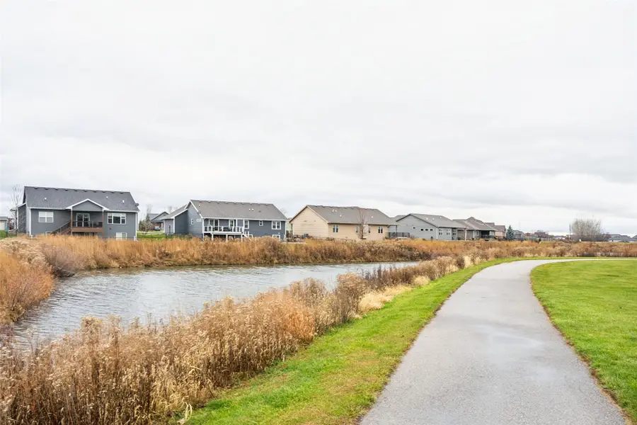 218 34th Street Se, Altoona, IA 50009 - Image #2