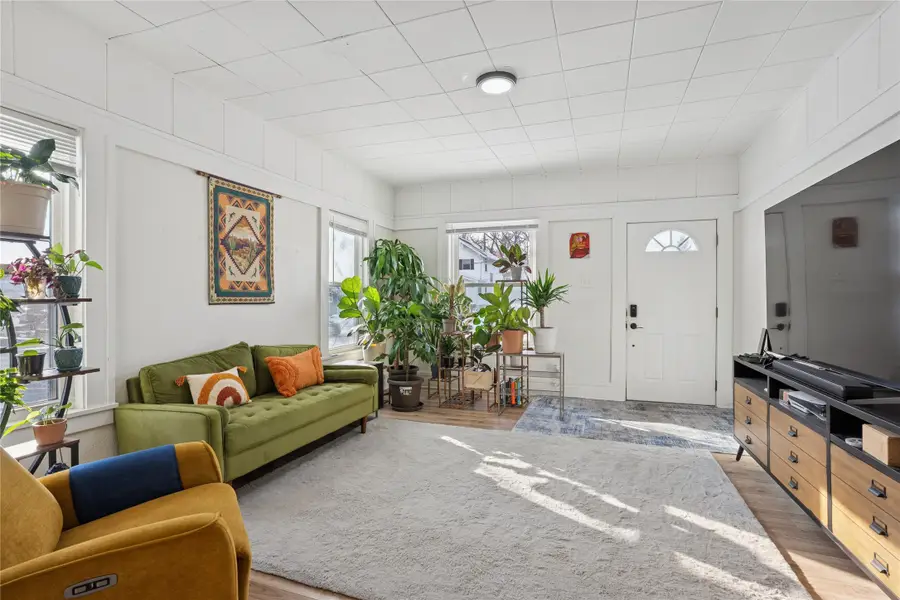 829 29th Street, Des Moines, IA 50312 - Image #2