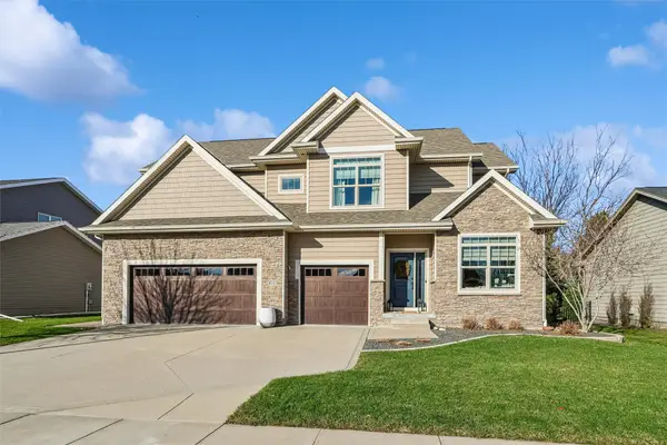 8243 Sky View Circle, West Des Moines, IA 50266
