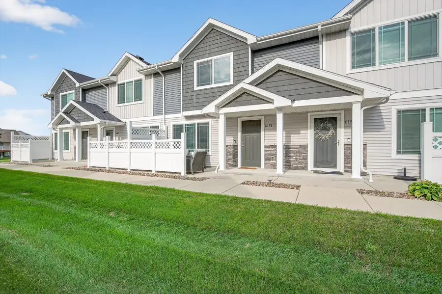 6151 Bristol Lane, Johnston, IA 50131 - Image #2
