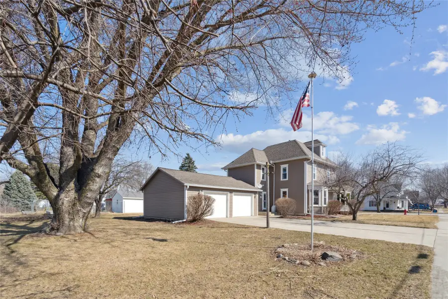 513 E Poplar Street, Roland, IA 50236 - #2