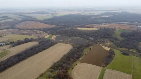 1074 310th Highway, Bussey, IA 50044