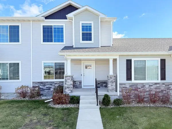 2007 S Warrior Lane, Waukee, IA 50263