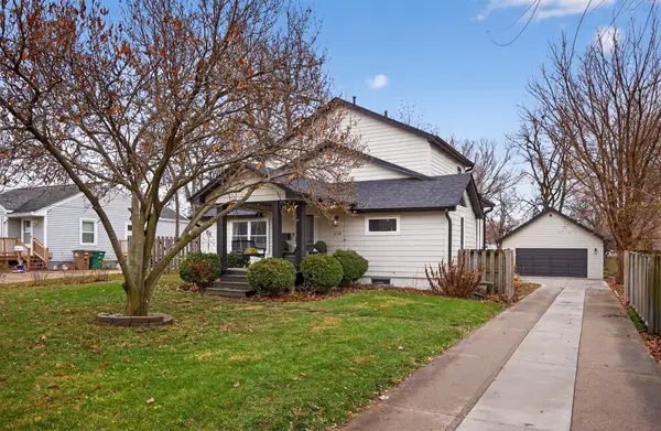 1220 Vine Street, West Des Moines, IA 50265