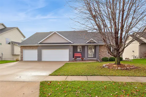 15714 Aurora Avenue, Urbandale, IA 50323