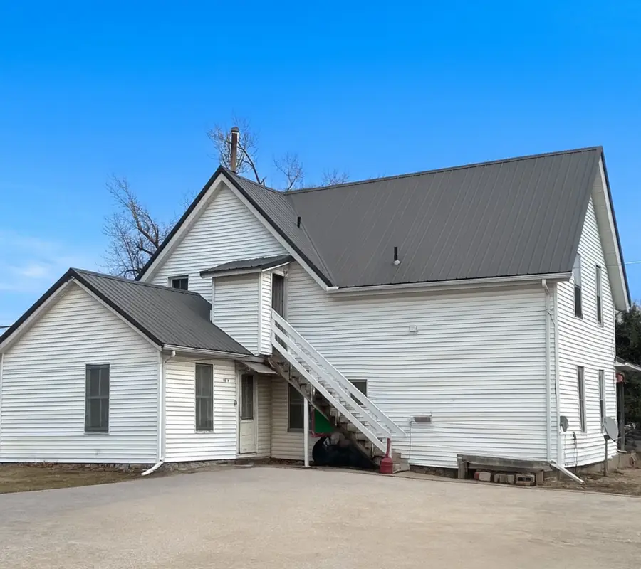 301 N Broadway Street, Toledo, IA 52342 - Image #2