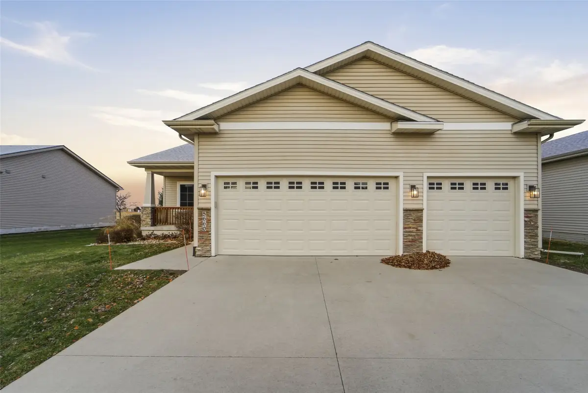 5660 Prairie Grass Drive, Johnston, IA 50131 - Image #1