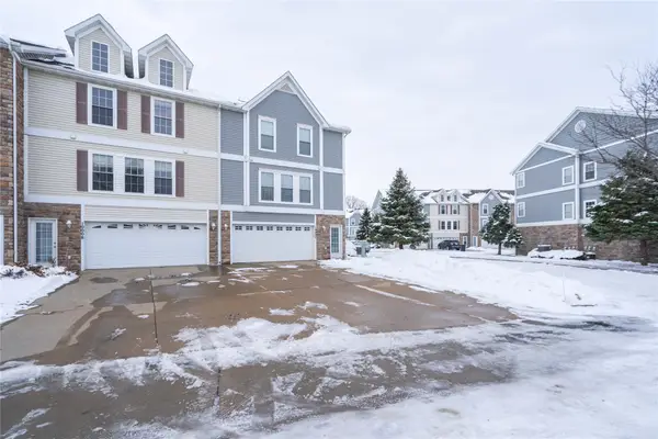 8302 Westown Parkway #10008, West Des Moines, IA 50266