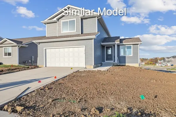 551 NW Cherrywood Lane, Grimes, IA 50111