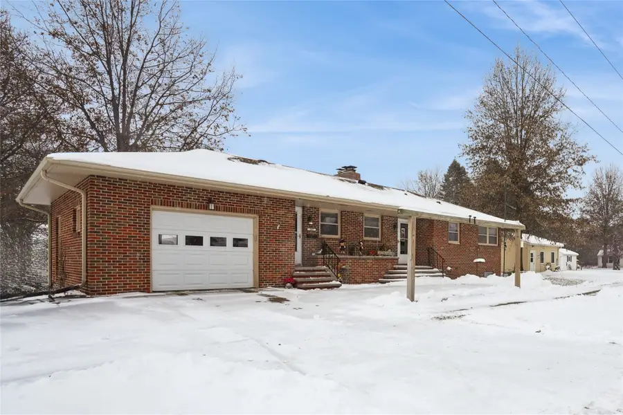 107 N 9th Street, Montezuma, IA 50171 - Image #2