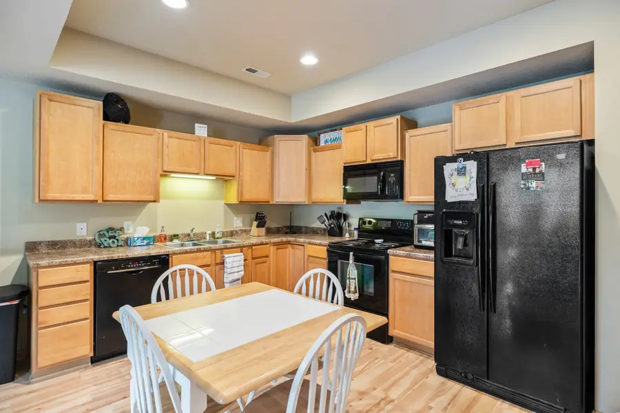 2341 Hart Avenue #2, Des Moines, IA 50320 - Image #3