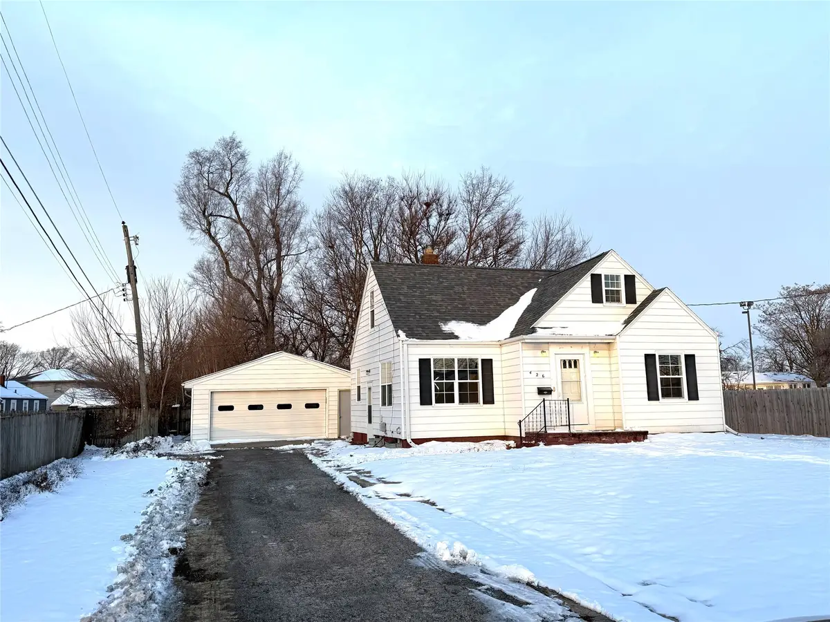 426 S Ankeny Boulevard, Ankeny, IA 50023 - Image #1