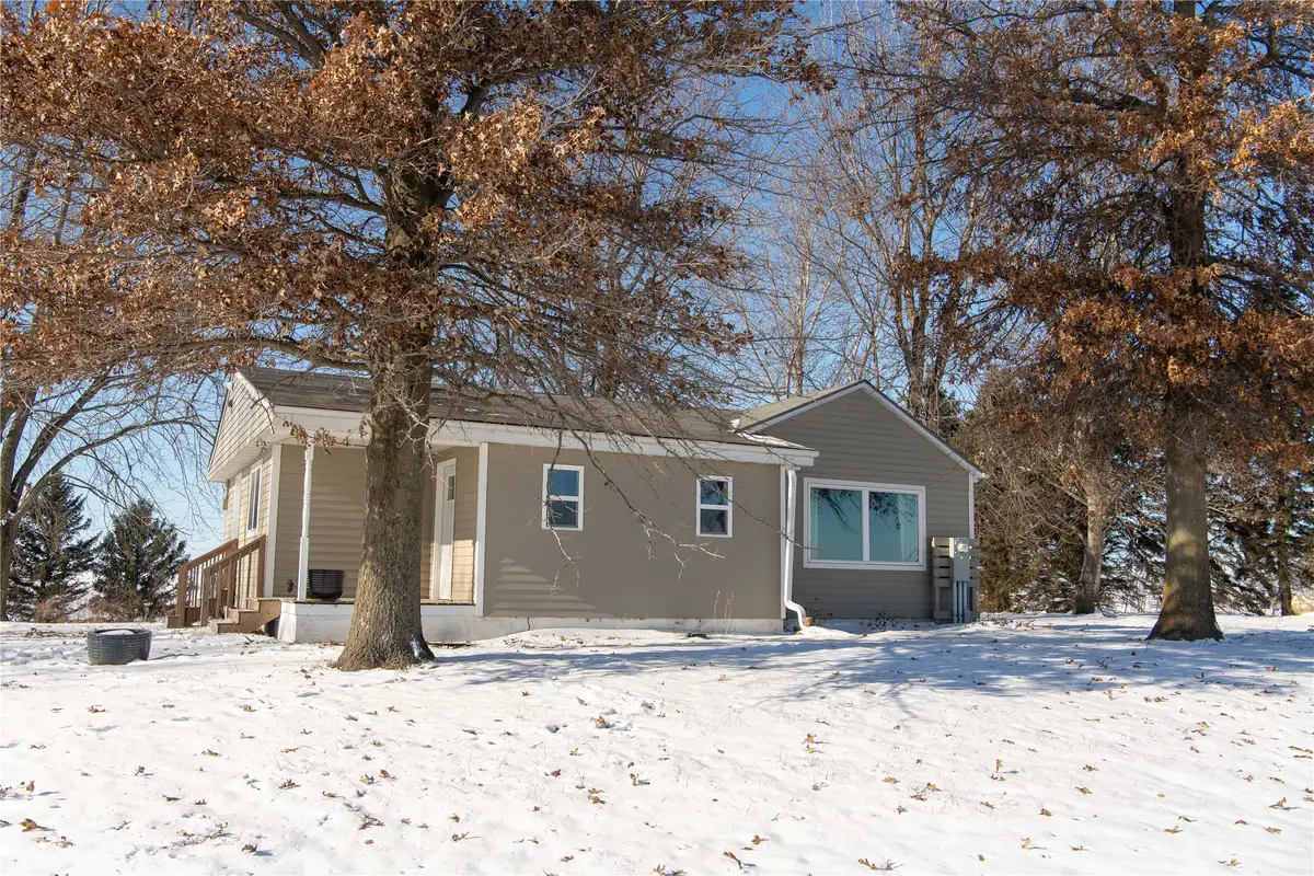 2115 Bayard Avenue, Leighton, IA 50143 - Image #1