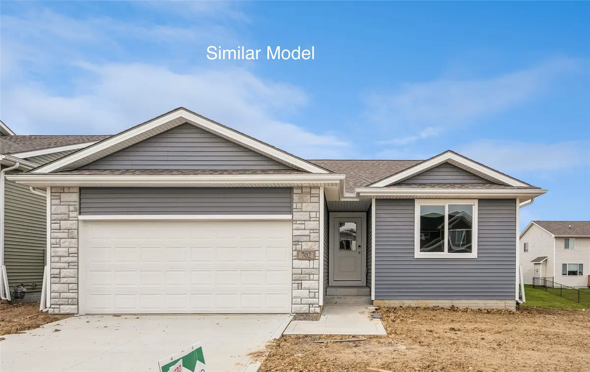 2100 White Oak Lane, Granger, IA 50109 - Image #1
