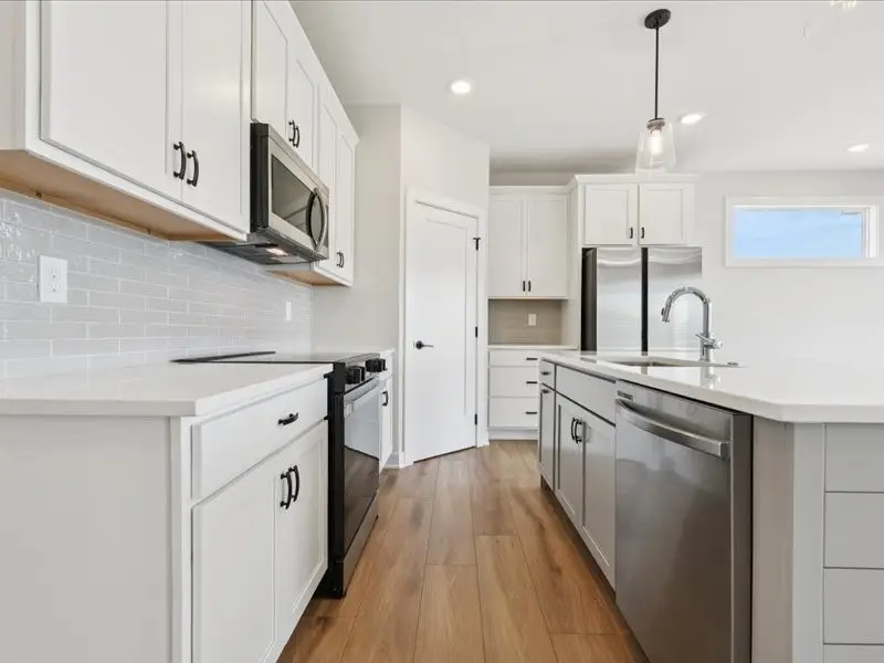 18214 Alpine Drive, Walnut, IA 50325 - Image #3