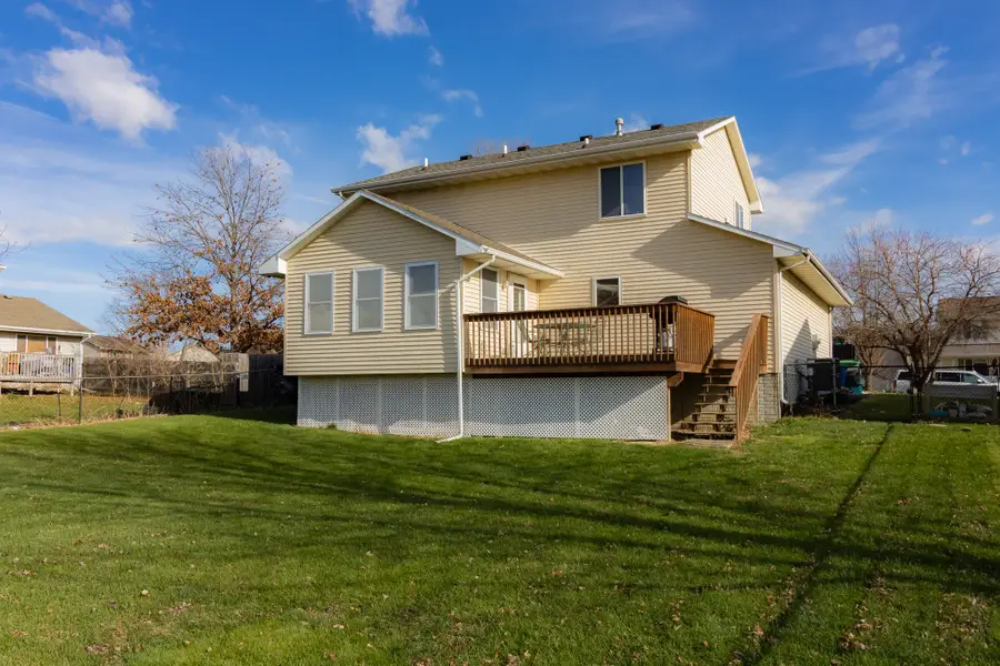 3106 SE Cherry Blossom Drive, Ankeny, IA 50021 - Image #2