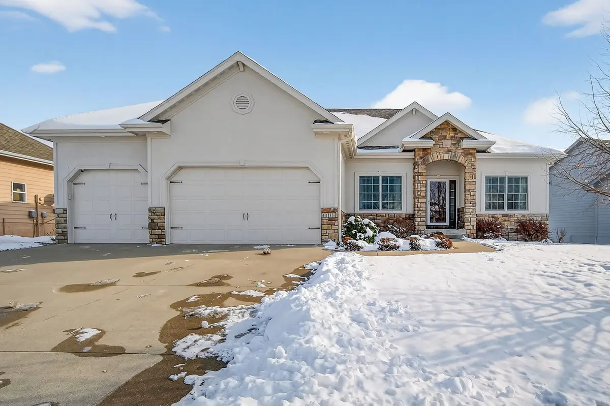 4111 140th Street, Urbandale, IA 50323 - Image #1