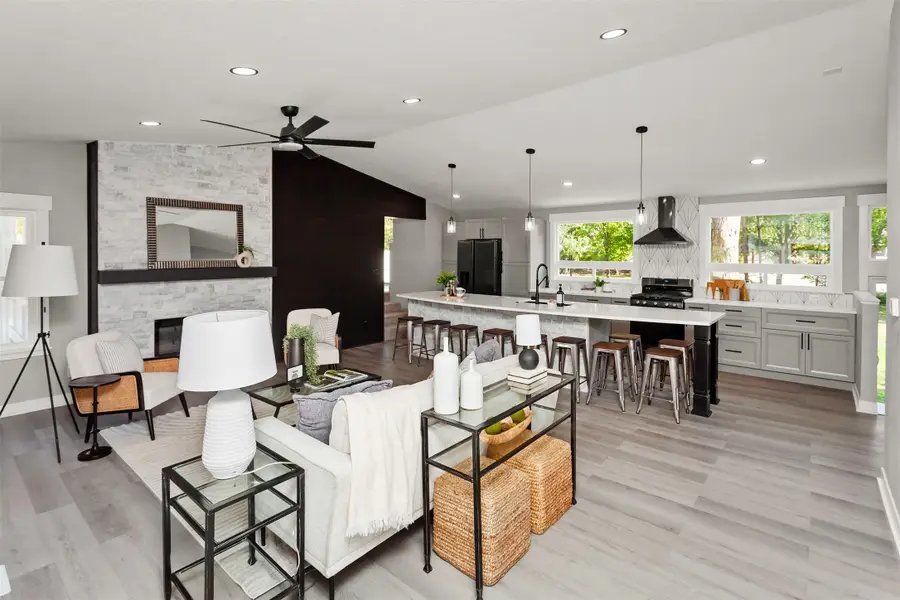 3845 Sherman Boulevard, Des Moines, IA 50310 - Image #2