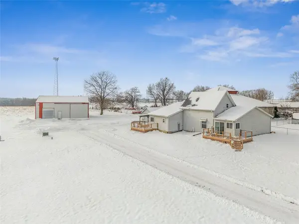 1024 W Summit Street, Winterset, IA 50273