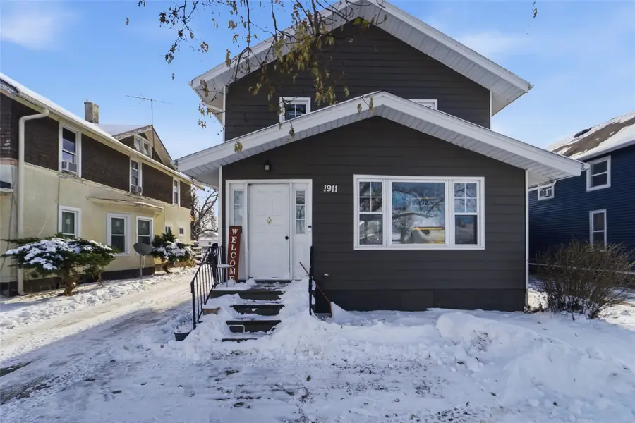 1911 Lucinda Street, Perry, IA 50220 - Image #2