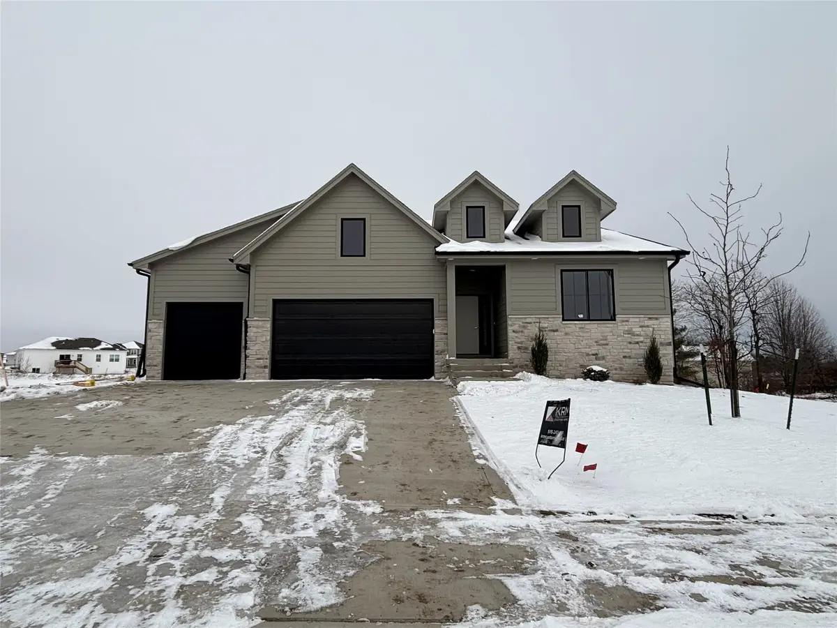 4635 173rd Street, Urbandale, IA 50323 - Image #1