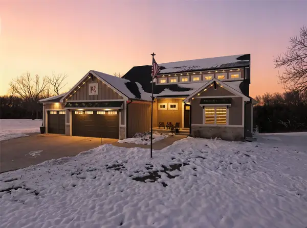 8656 NE 102nd Avenue, Bondurant, IA 50035