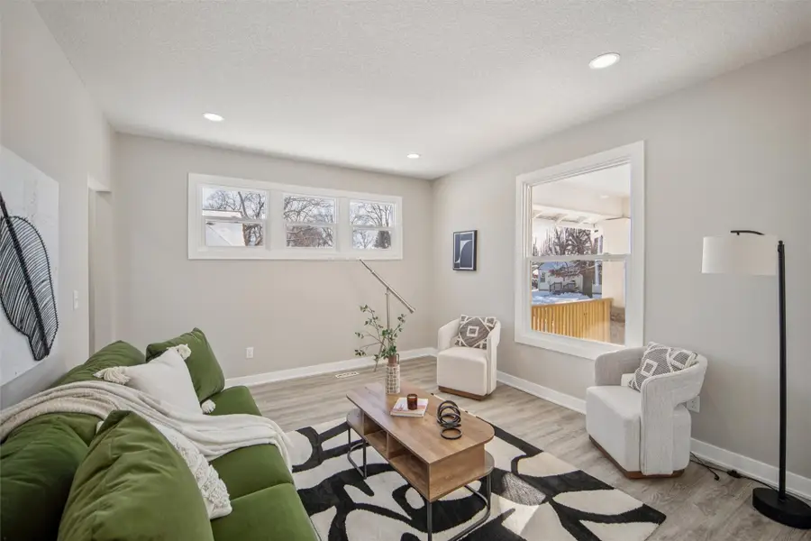 704 E Salem Avenue, Indianola, IA 50125 - Image #3