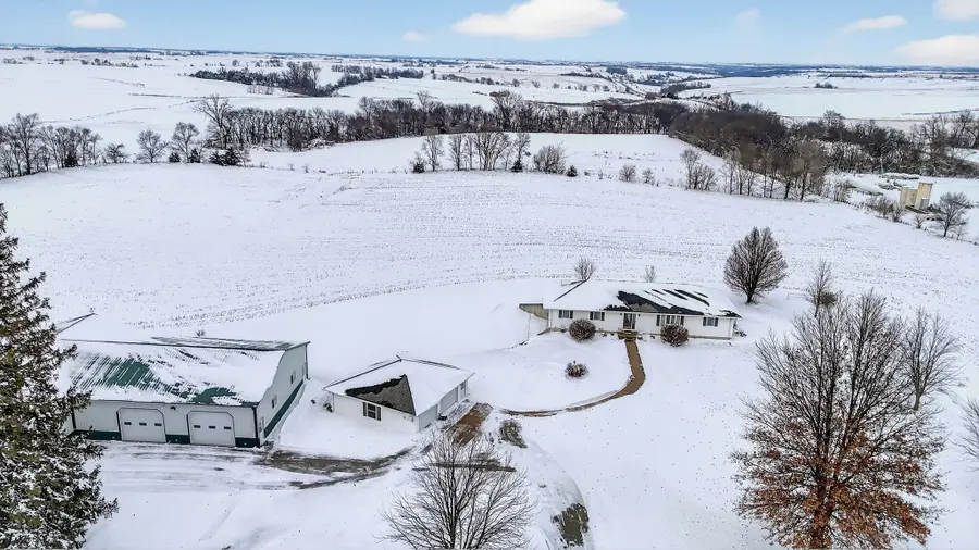 300 Grant Street W, Macksburg, IA 50155 - Image #2