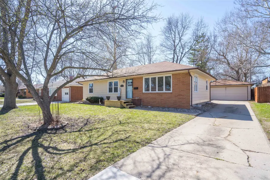 112 NW Des Moines Street, Ankeny, IA 50023 - Image #2