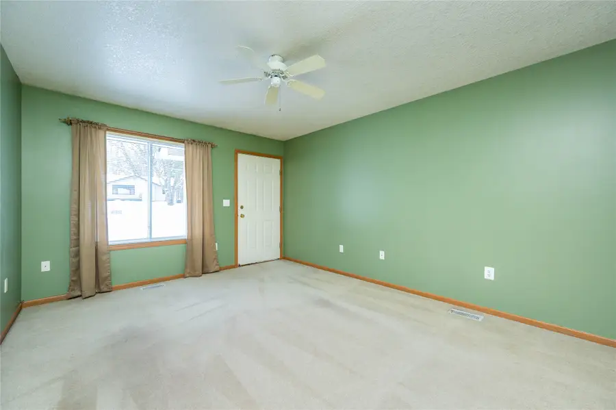 4550 Fairview Drive, Pleasant Hill, IA 50327 - Image #2