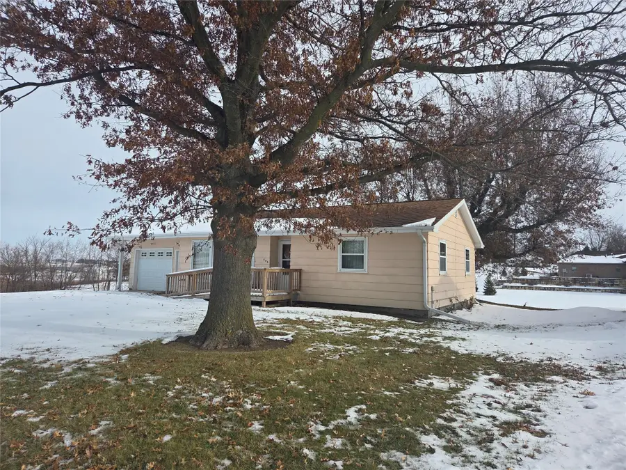 605 NW 2nd Street, Greenfield, IA 50849 - Image #2