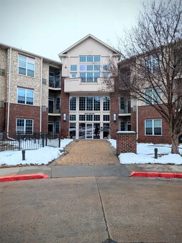3031 Grand Avenue #218, Des Moines, IA 50312