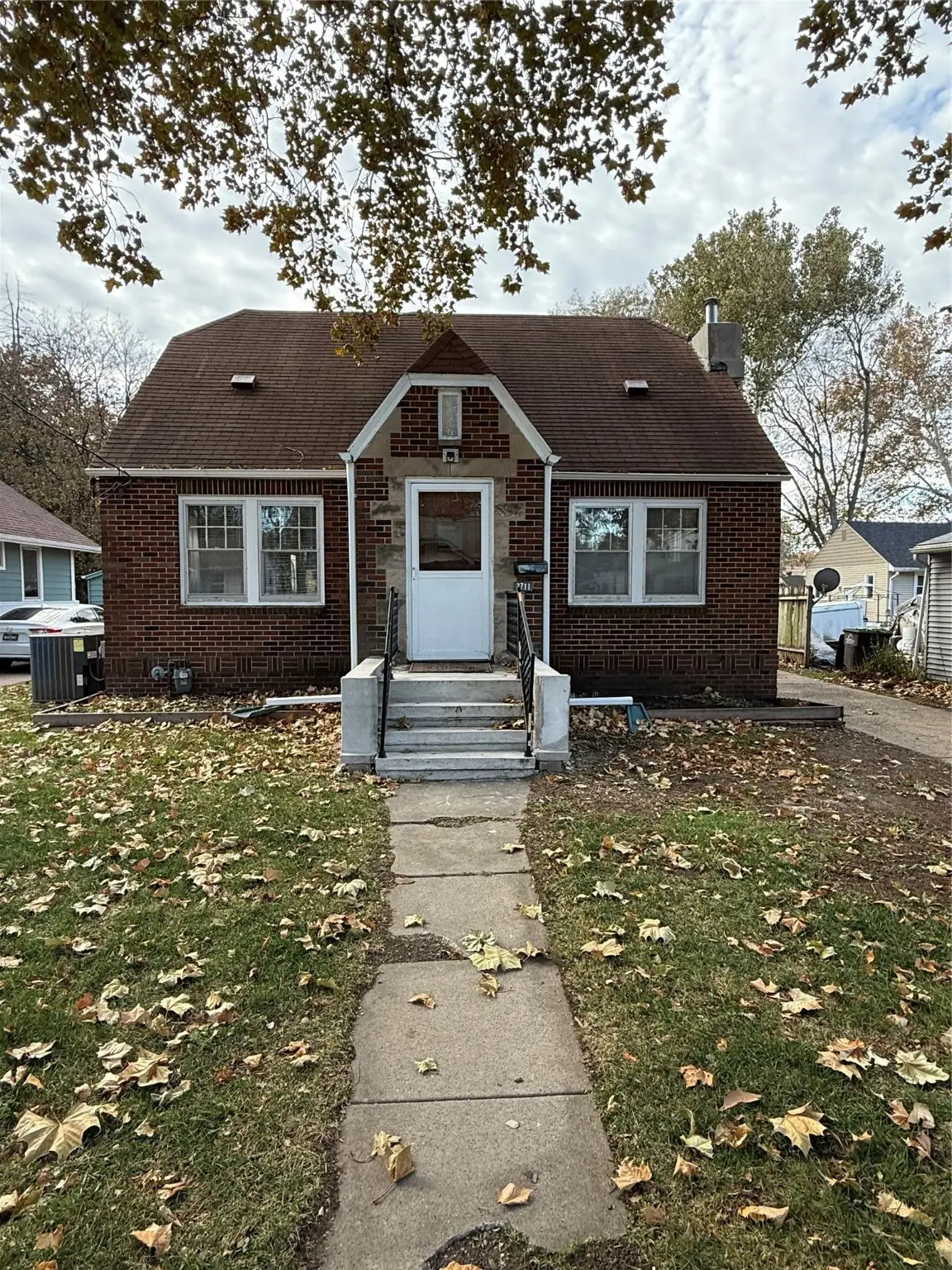 2711 Des Moines Street, Des Moines, IA 50317 - Image #1