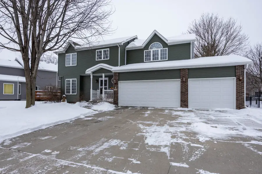 208 13th Street Sw, Altoona, IA 50009 - Image #2
