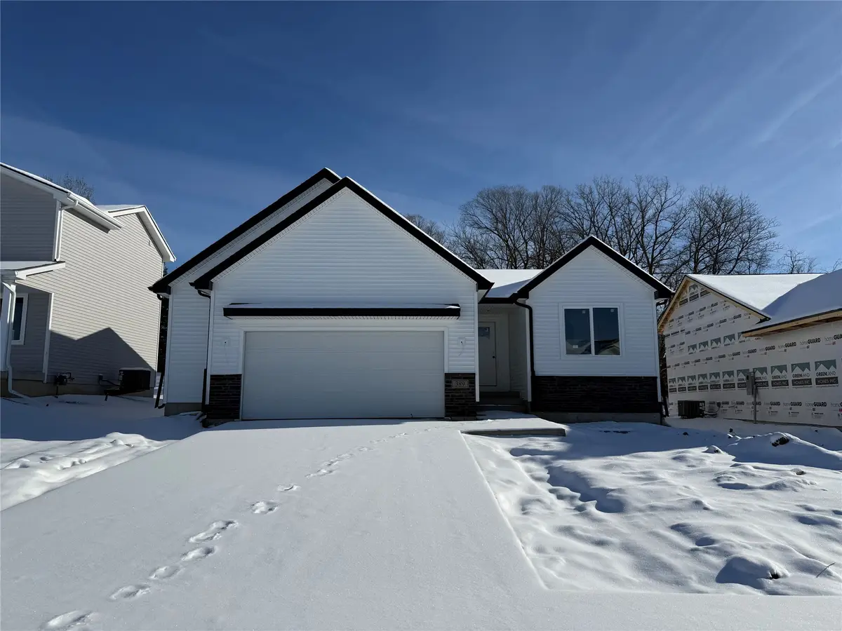 389 Napoli Avenue, West Des Moines, IA 50266 - Image #1