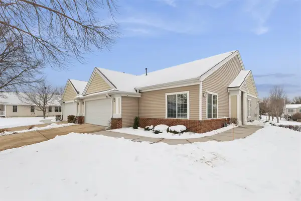 7610 Wistful Vista Drive #1002, West Des Moines, IA 50266