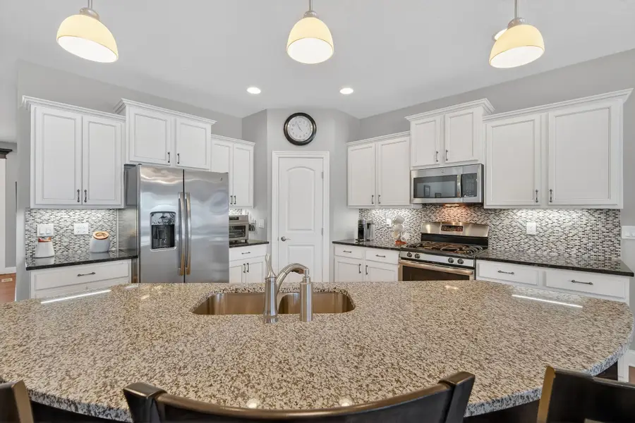 9124 Canyon Street, West Des Moines, IA 50266 - Image #3