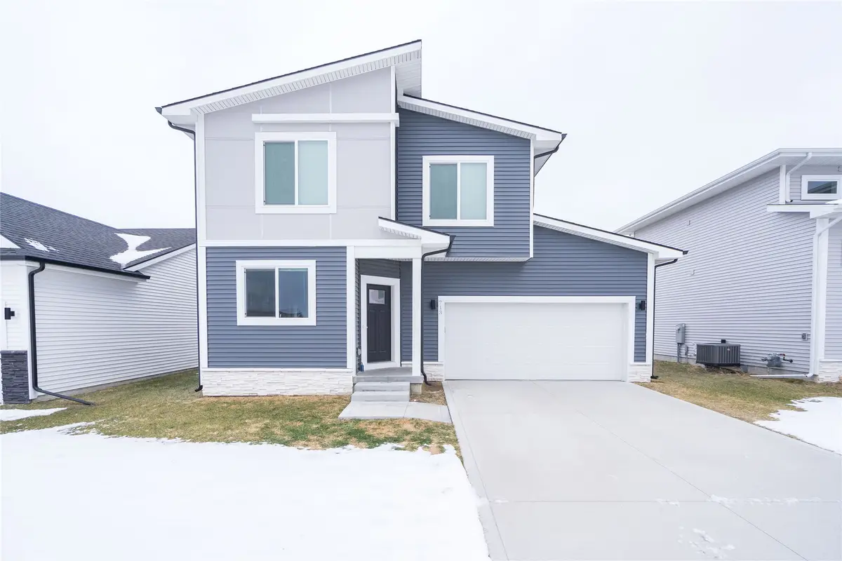 713 NE Oak Ridge Drive, Ankeny, IA 50021 - Image #1