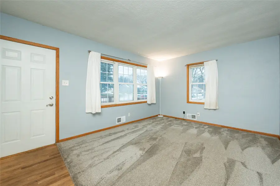 3103 E Shawnee Avenue, Des Moines, IA 50317 - Image #3