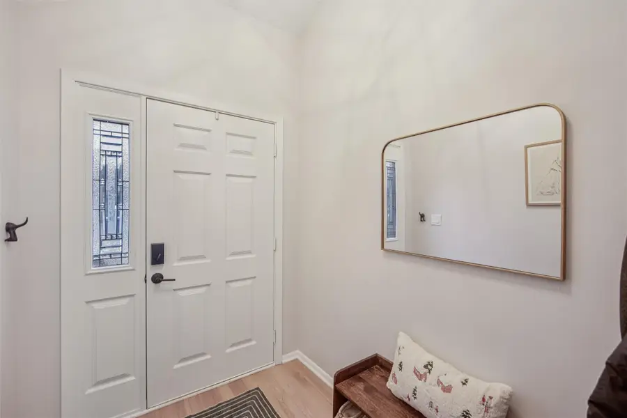 2329 Glenwood Drive #43, Des Moines, IA 50321 - Image #2