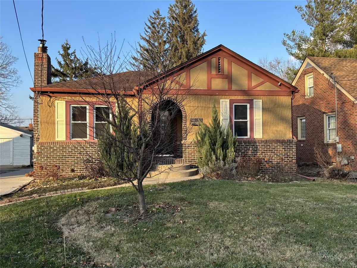 1420 Henderson Avenue, Des Moines, IA 50316 - Image #1